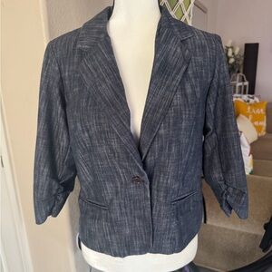 Sophisticated Women's Gray Blazer